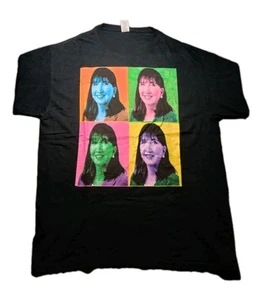 T-shirt grafica immagine di donna uomo taglia large - Foto 1 di 6