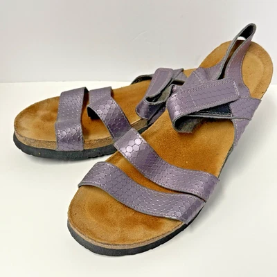 Sandalias circulares con puntos metálicos lavanda púrpura Kayla talla 12 43 NAOT Foto 1 de 4