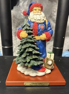 Chicago Cubs Santa Statue First In Limited Series Memory Company Holiday 2000 - Image 1 of 4