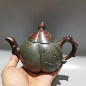 Chinese Yixing Zisha Clay Handmade pattern Exquisite Teapot 品名:寿桃壶 低款:蒋蓉 - Picture 1 of 9