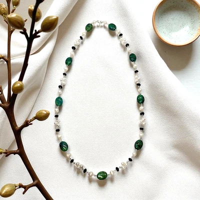 Collar largo de 32" de crisocola natural y perlas de agua dulce con plata .925 Foto 1 de 4