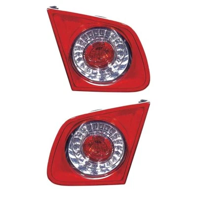 Set Di Luci Posteriori Interni Sinistra + Destra Per VW Jetta III 1K2 - Immagine 1 di 3