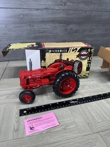 Ertl IH McCormick Super WD-9 Tractor Series II 1993 Commemorative 1/16 4612 NFTM - Picture 1 of 23