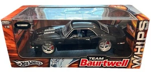 HOT WHEELS 1968 CHEVY CAMARO WHIPS TEAM BAURTWELL 1:18 SCALE - Picture 1 of 2
