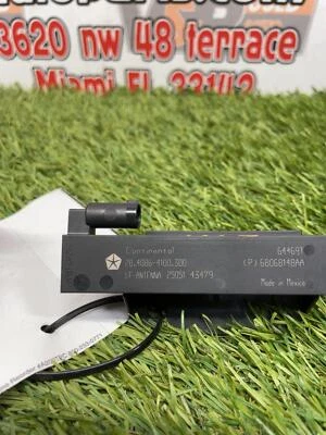 ✅ Antena Chrysler 200 2016 N.º de parte: 68068148AA Foto 1 de 3