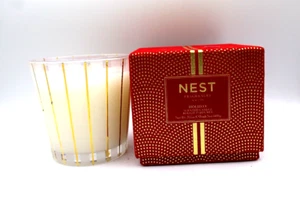 Nest Fragrances New York Holiday Scented Candle ~ 21.1 oz / 600 g ~ - Picture 1 of 3