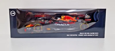 Minichamps 1:18 Model Car F1 Red Bull RB18 Verstappen Winner Arabia GP 2022 - Image 1 of 4