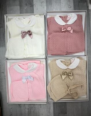 PINK NEUGEBORENES BABY MÄDCHEN SPANISCHES STRICKOUTFIT MÄDCHEN ROSA WEISS VERPACKT KINDERWAGEN GESCHENKSET