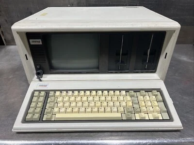 Computadora de escritorio portátil COMPAQ PLUS modelo 101709 de colección Foto 1 de 4