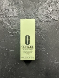 Clinique / Moisture Surge Sheertint Hydrator (Universal Medium) 1.4 oz SPF 25 - Picture 1 of 2
