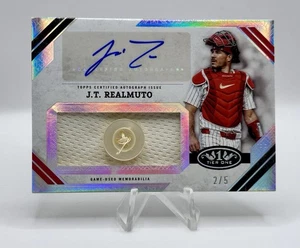 2025 Topps Tier One - J.T. Realmuto /5 Auto & Game Used Button Relic #AJR-JR - Picture 1 of 2