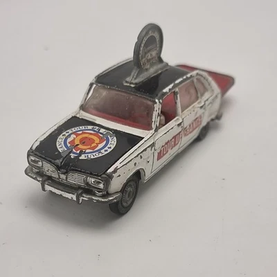 Coche modelo vintage Corgi Die Cadt Tour De France Renault 16TS Foto 1 de 4