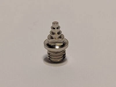 Christmas tree Spikes - Image 1 of 3