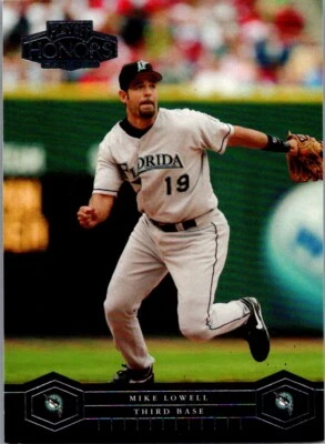 2004 Playoff Honors #84 Mike Lowell - Image 1 of 2