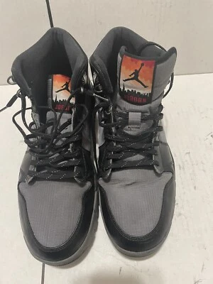 Nike Air Jordan Trek 1 Talla 11.5 Retro Alto Gris Rojo 616344-004 2013 Negro Foto 1 de 4