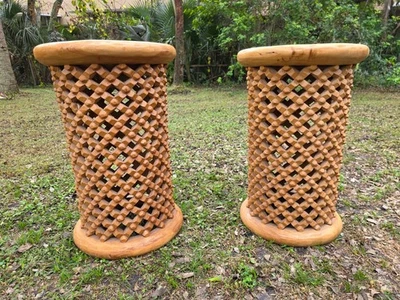 Juego de mesas Bamileke Foto 1 de 4