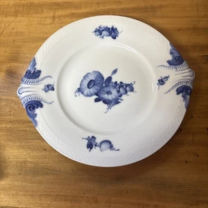 ROYAL COPENHAGEN PIATTO TORTA INTRECCIATO CON MANICO FIORI BLU 10/8162 - Foto 1 di 7