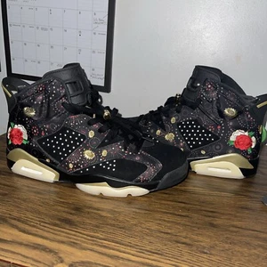 Size 10 - Jordan 6 Retro Chinese New Year 2018 - Picture 1 of 6