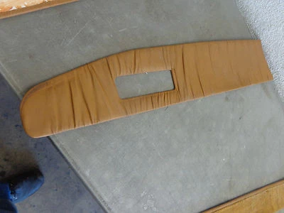 Tapicería de cuero para puerta del conductor 89 90 91 Chrysler Maserati TC Foto 1 de 2