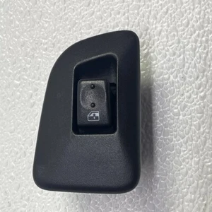 03-06 Chevy Tahoe Suburban Yukon Silverado Sierra Right Rear Window Switch OEM - Picture 1 of 18