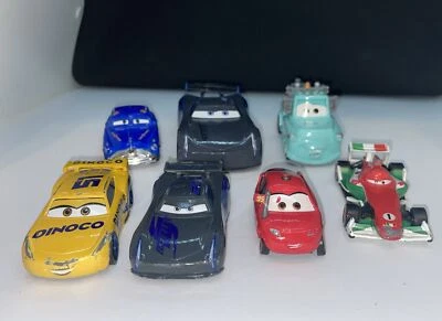 Disney Pixar Lote de 7 COCHES Personajes Tamaño Regular y Mediano Coches Relámpago Foto 1 de 3