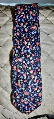 Corbata vintage remache de Boston para Murray’s azul marino algodón floral MV Nantucket Foto 1 de 3