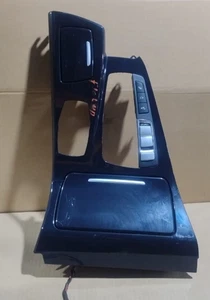 BMW F10 F11 LCI FRONT CENTER CONSOLE CUP HOLDER FULL SET - 9277262 -9202949 - Picture 1 of 12