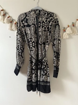 H & M черный пейсли цветочный пуговицах длинным рукавом подпоясанный рубашка платье богемное крестьянин - Изображение 1 из 4