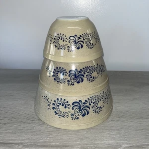 3 Pyrex Homestead Blue 401, 402, 403 Mixing Bowls HAC7 - Picture 1 of 19