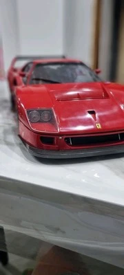 ferrari F40 competizione ,colore rosso, lunghezza 55 centimetri per 24 larghezza - Immagine 1 di 3