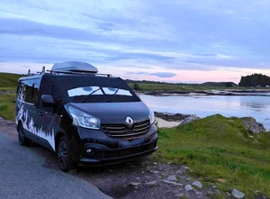 Vauxhall Vivaro Trafic NV300 2015+ Window Screen Cover Black Out Blind Eyes - Picture 1 of 5