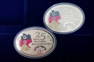 Deutschland, 25 Jahre Deutsche Wiedervereinigung, 2 ovale Medaillen - Bild 1 von 3