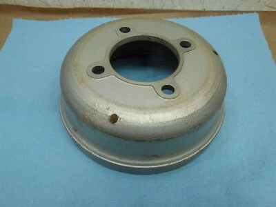 Tambor de freno de rueda delantera Honda ATC 200S 1984 Foto 1 de 4