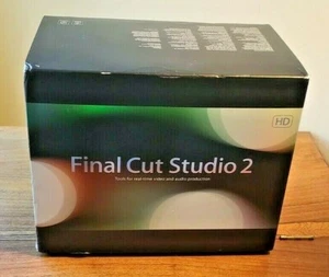Apple Final Cut Studio 2 Complete with Original Manuals & DVDs (Complete) - Picture 1 of 4