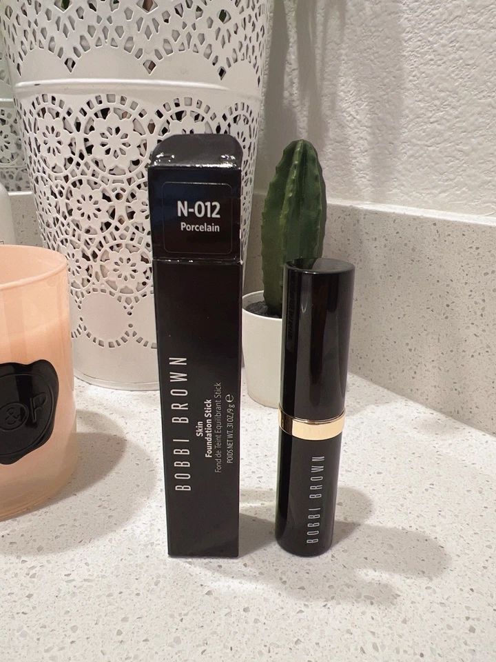 Base en barra Bobbi Brown piel 9 g N-012 arena nueva en caja Foto 1 de 3