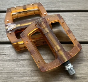 Premium BMX Slim PC Pedals Translucent Brown Polycarbonate Plastic D10 9/16 Used - Picture 1 of 11