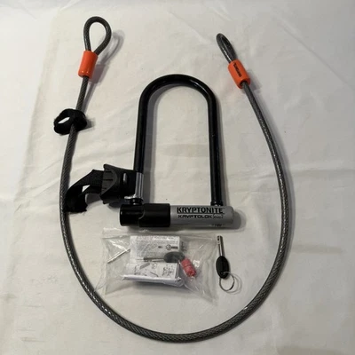 Kryptonite CryptoLok Series U-Lock con cable flexible de 2’ y 2 llaves incluidas Foto 1 de 4