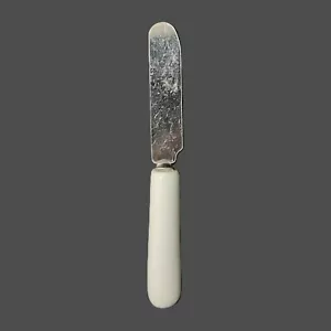 Raggedy Ann Schylling China Tea Set Replacement - Knife - Picture 1 of 1