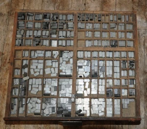 ANTIQUE OLIVE 30p Bleischrift im Setzkasten Bleisatz type Typographie Handsatz - Bild 1 von 3