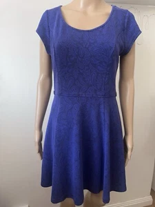 Hot Options Size 12 AU Dark blue Paisley Short Sleeve Belt Loops Dress - Picture 1 of 7