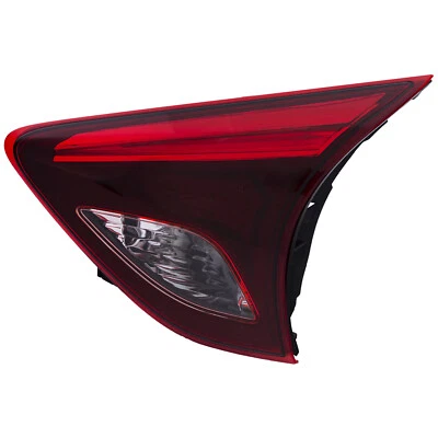 Luz trasera interior tipo LED certificada CAPA derecha para Mazda CX5 2016 Foto 1 de 4