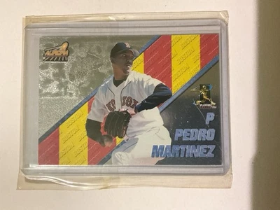 1998 Pacific Aurora #45 PEDRO MARTINEZ Pennant Fever Silver 158/250 RETAIL ONLY! - Image 1 of 4