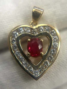 18k Yellow Gold Heart Pendant With Natural Diamond & Synthetic Ruby - Picture 1 of 7