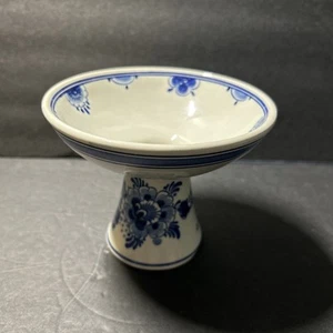 Candelabro vintage Delft Blue Holland, floral, 4" de diámetro, agrietado - Imagen 1 de 6