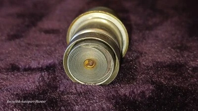 69-70 Datsun S130 серии 1 240z прикуривателя неиспользованный/новый из старых запасов - Изображение 1 из 3