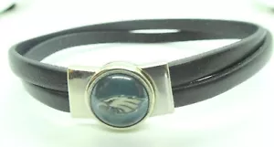 NFL Philadelphia Eagles BRACCIALE PELLE NERO CHIUSURA MAGNETICA 7 POLLICI - Foto 1 di 1