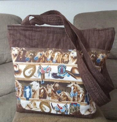 Bolso de Mano Acolchado Hecho a Mano Algodón Grande 2 Bolsillos Bandolera Caballos País NUEVO Foto 1 de 3