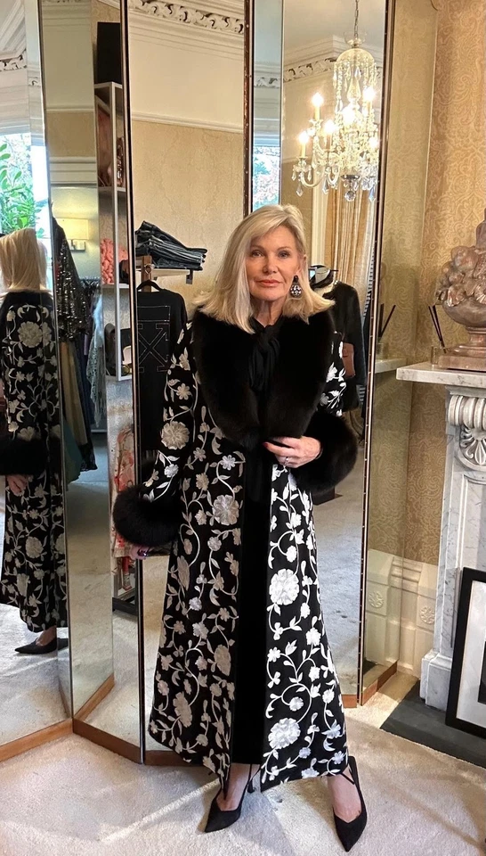 LOUISE KENKENNEDY UK L шерсти пальто черный белый вышитый цветок меха манжеты и воротник - Изображение 1 из 4