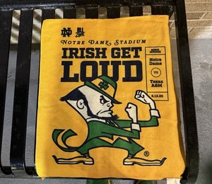 Notre Dame Fighting Irish Gold Rally Towel (vs. Texas A&M Exclusive In Stadium) - Picture 1 of 2