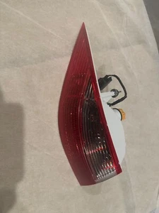 JAGUAR XK X150 LEFT HAND PASSENGER'S SIDE TAIL LIGHT 6W83-13405-AF C2P1120 - Picture 1 of 2